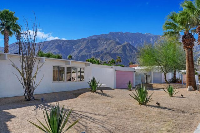 483 E Francis Drive, Palm Springs, CA 92262