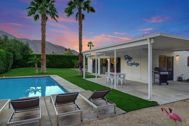 483 E Francis Drive, Palm Springs, CA 92262