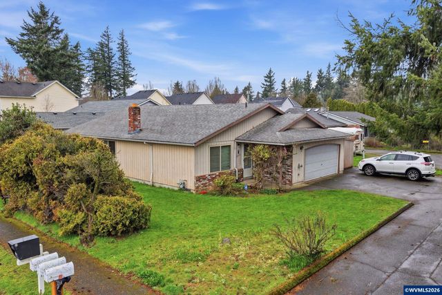 18501 SE Lincoln St, Portland, OR 97233