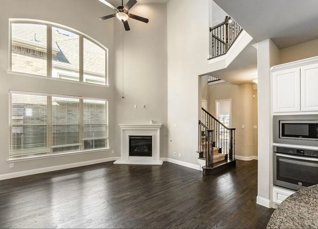 5215 Wakefield Drive, Irving, TX 75038