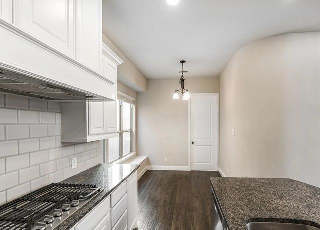 5215 Wakefield Drive, Irving, TX 75038