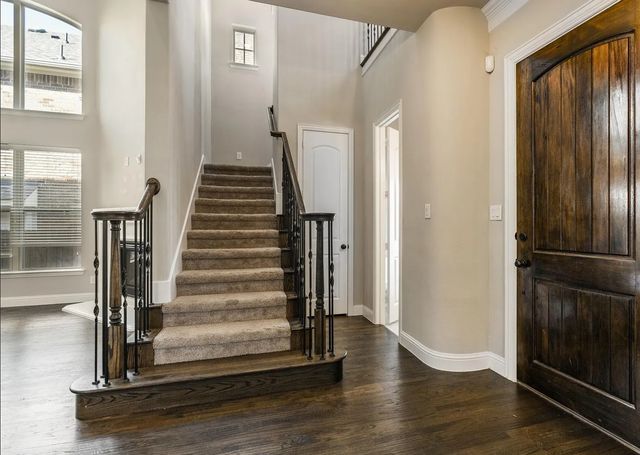 5215 Wakefield Drive, Irving, TX 75038