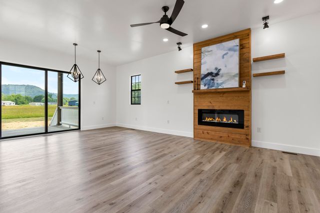 138 Hickory Grove Lane, Stanton, KY 40380