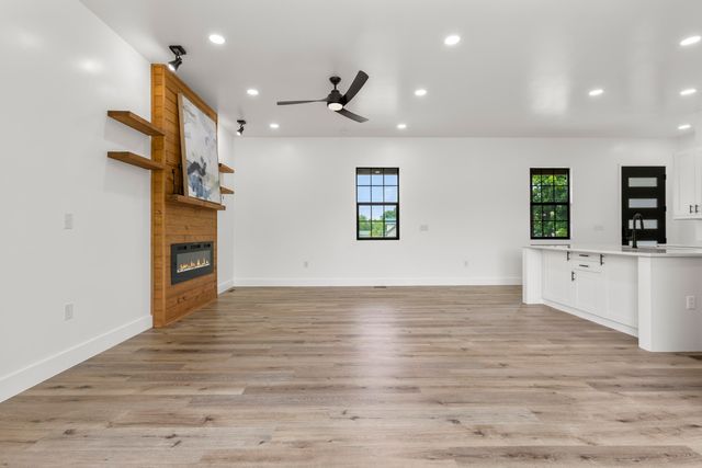 138 Hickory Grove Lane, Stanton, KY 40380