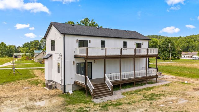 138 Hickory Grove Lane, Stanton, KY 40380