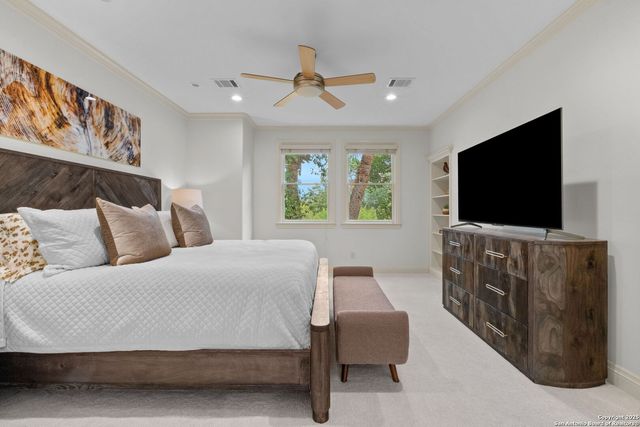 205 Hubbard St Apt 2, San Antonio, TX 78209