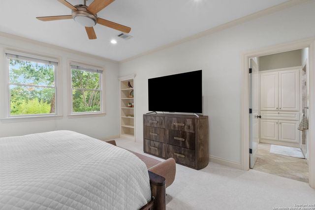 205 Hubbard St Apt 2, San Antonio, TX 78209