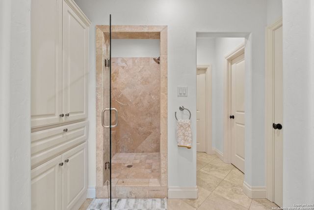 205 Hubbard St Apt 2, San Antonio, TX 78209