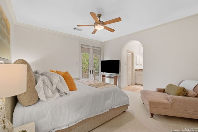 205 Hubbard St Apt 2, San Antonio, TX 78209