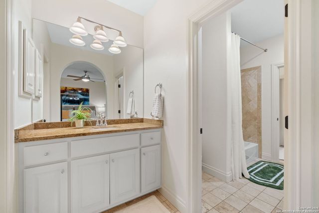 205 Hubbard St Apt 2, San Antonio, TX 78209