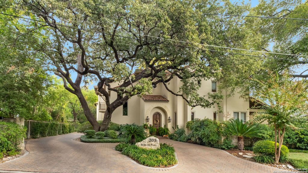 205 Hubbard St Apt 2, San Antonio, TX 78209