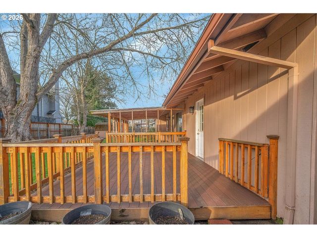 2775 Sw 182ND Ave, Beaverton, OR 97006