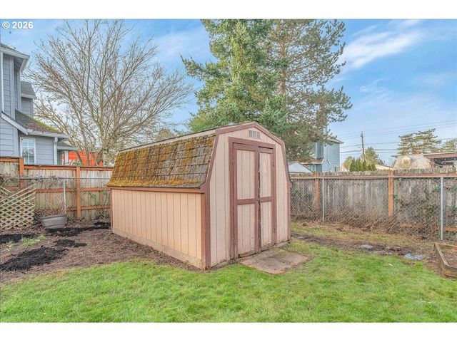 2775 Sw 182ND Ave, Beaverton, OR 97006