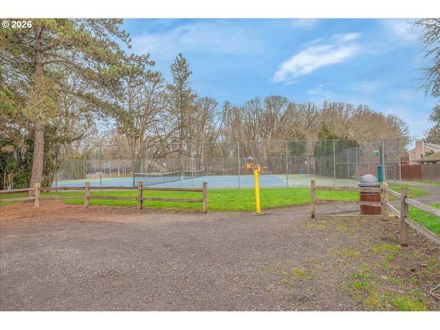 2775 Sw 182ND Ave, Beaverton, OR 97006