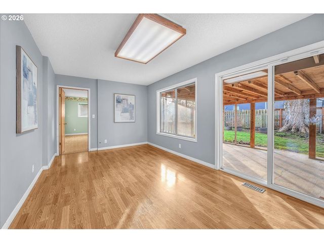 2775 Sw 182ND Ave, Beaverton, OR 97006