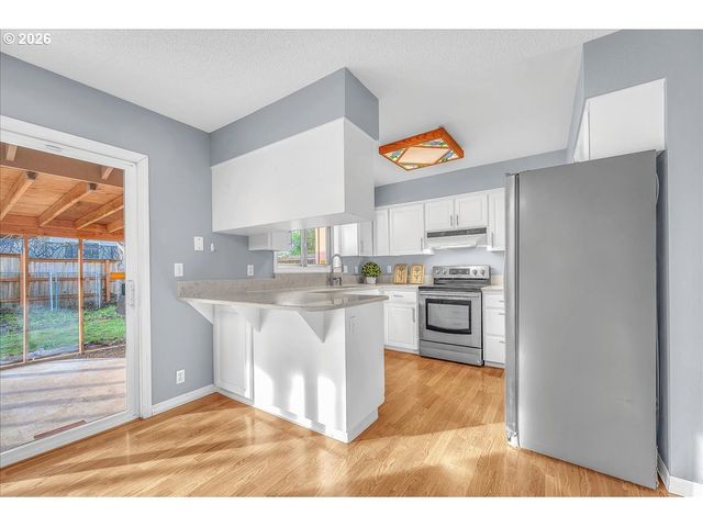 2775 Sw 182ND Ave, Beaverton, OR 97006