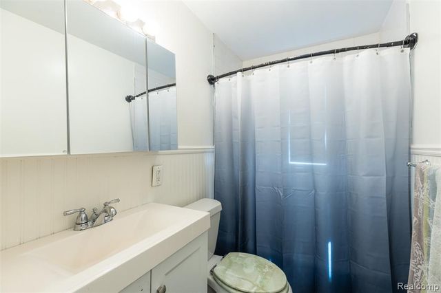 315 Brain Avenue, Belleville, MI 48111