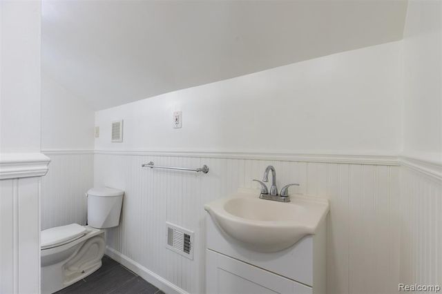 315 Brain Avenue, Belleville, MI 48111