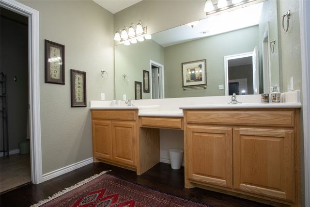 1204 Eagle Point, Graford, TX 76449