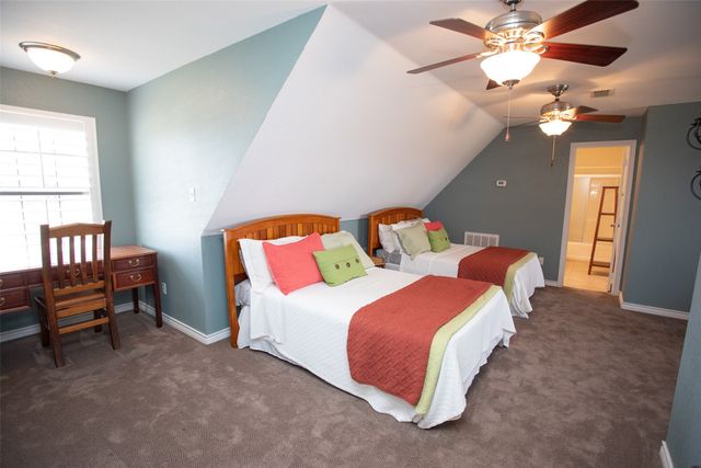 1204 Eagle Point, Graford, TX 76449