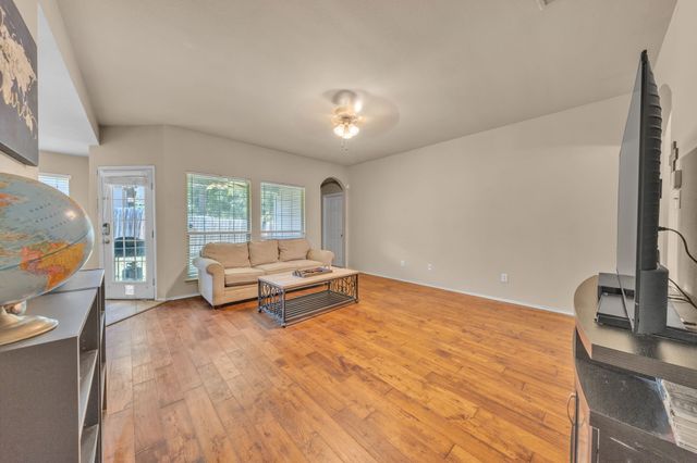 605 E Ross Street, Rockwall, TX 75087