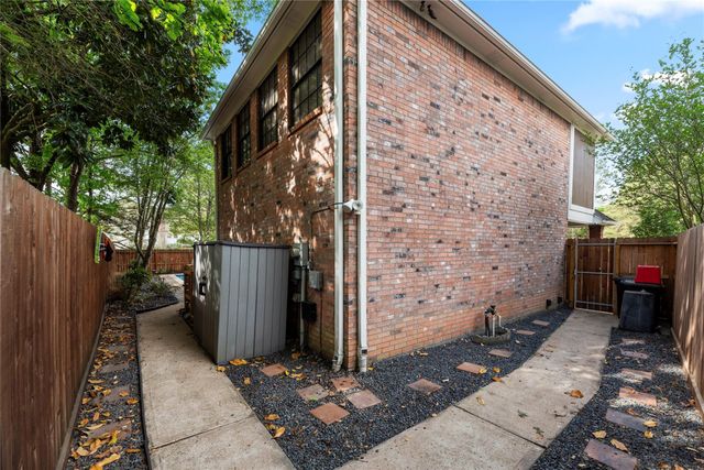 5102 Danebridge Drive, Houston, TX 77084