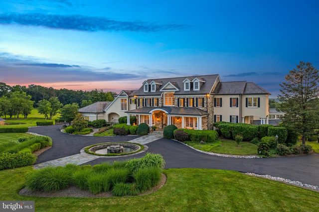 131 HARBOURTON WOODSVILLE RD, Lambertville, NJ 08530