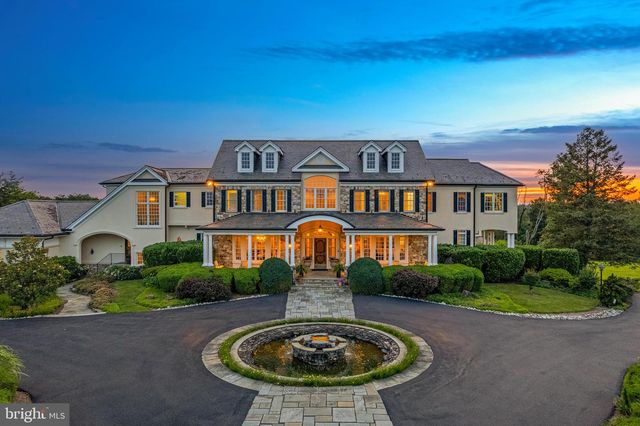 131 HARBOURTON WOODSVILLE RD, Lambertville, NJ 08530