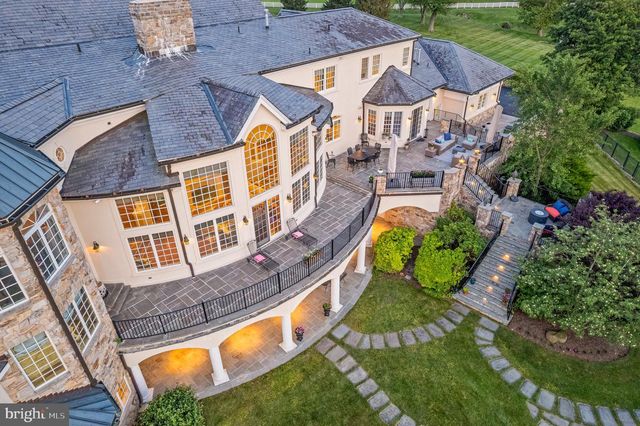 131 HARBOURTON WOODSVILLE RD, Lambertville, NJ 08530