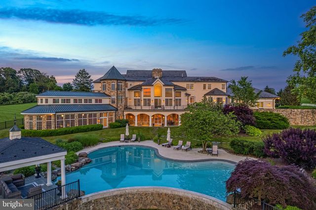 131 HARBOURTON WOODSVILLE RD, Lambertville, NJ 08530