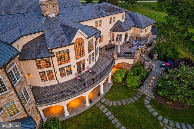 131 HARBOURTON WOODSVILLE RD, Lambertville, NJ 08530