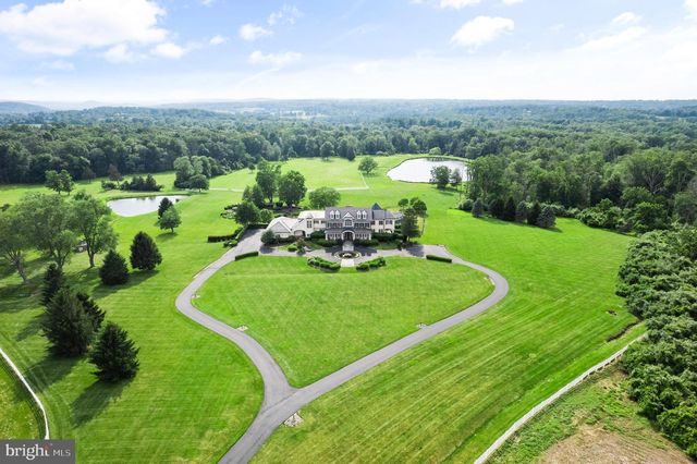 131 HARBOURTON WOODSVILLE RD, Lambertville, NJ 08530