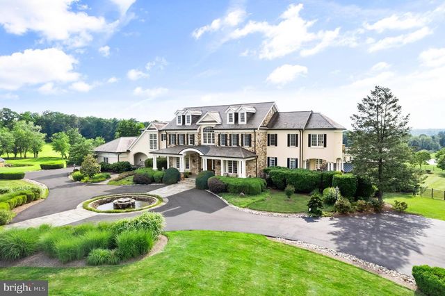 131 HARBOURTON WOODSVILLE RD, Lambertville, NJ 08530
