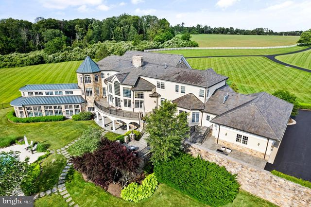 131 HARBOURTON WOODSVILLE RD, Lambertville, NJ 08530
