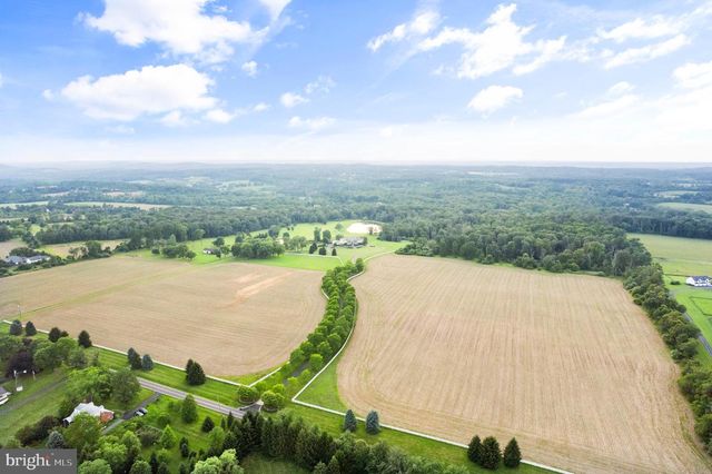 131 HARBOURTON WOODSVILLE RD, Lambertville, NJ 08530