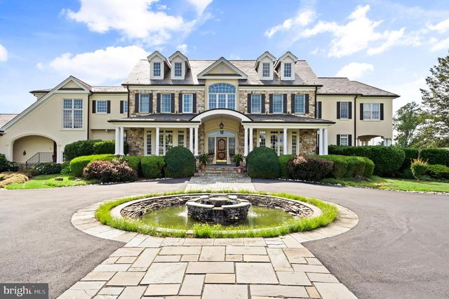 131 HARBOURTON WOODSVILLE RD, Lambertville, NJ 08530
