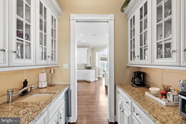 131 HARBOURTON WOODSVILLE RD, Lambertville, NJ 08530