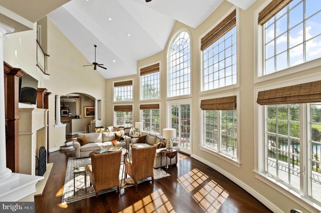 131 HARBOURTON WOODSVILLE RD, Lambertville, NJ 08530