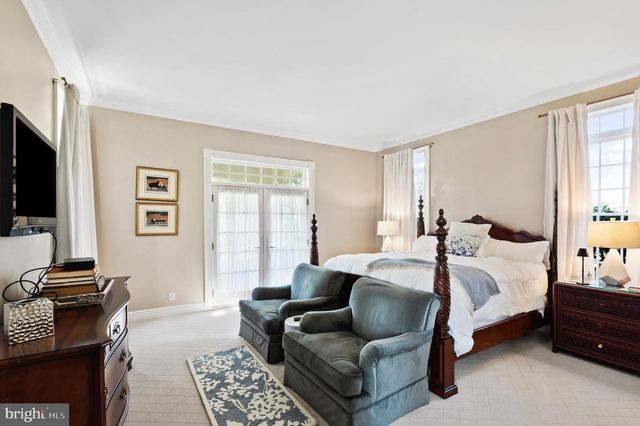131 HARBOURTON WOODSVILLE RD, Lambertville, NJ 08530