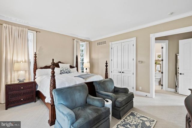 131 HARBOURTON WOODSVILLE RD, Lambertville, NJ 08530