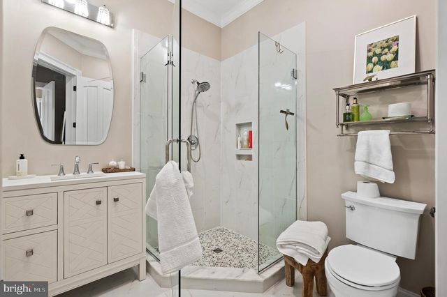 131 HARBOURTON WOODSVILLE RD, Lambertville, NJ 08530