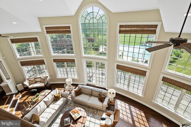 131 HARBOURTON WOODSVILLE RD, Lambertville, NJ 08530