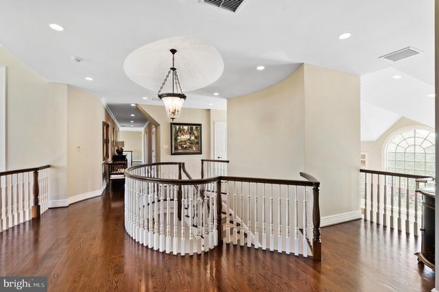 131 HARBOURTON WOODSVILLE RD, Lambertville, NJ 08530