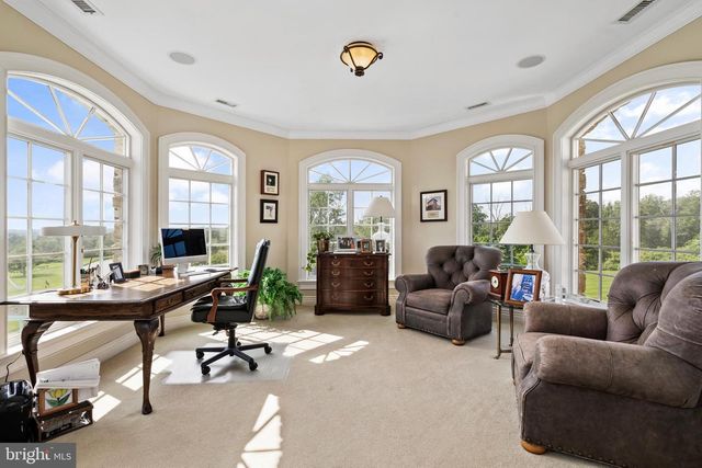 131 HARBOURTON WOODSVILLE RD, Lambertville, NJ 08530
