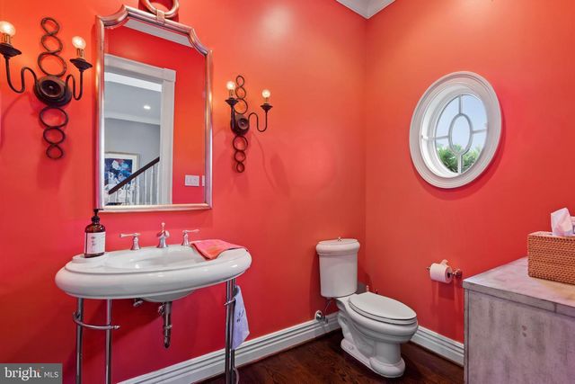 131 HARBOURTON WOODSVILLE RD, Lambertville, NJ 08530