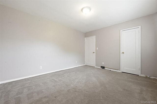 82-75 Langdale Street 103A, New Hyde Park, NY 11040