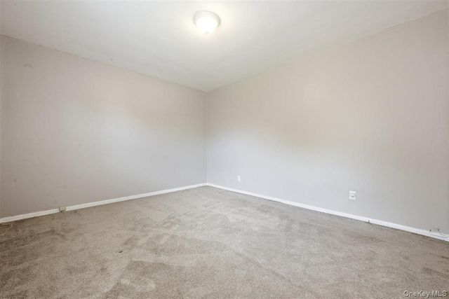 82-75 Langdale Street 103A, New Hyde Park, NY 11040