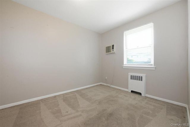 82-75 Langdale Street 103A, New Hyde Park, NY 11040