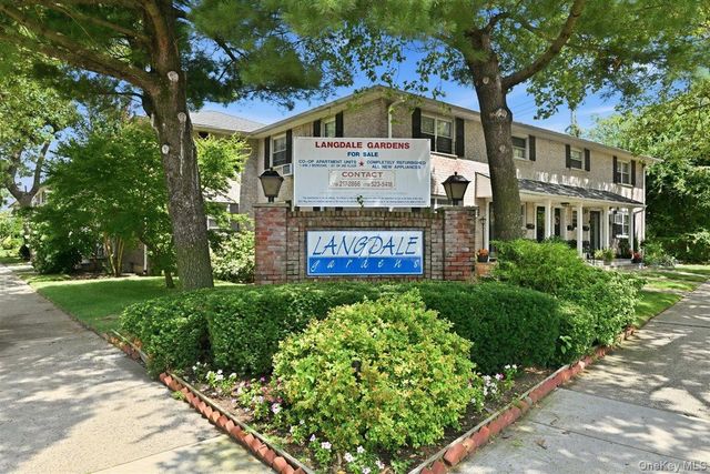 82-75 Langdale Street 103A, New Hyde Park, NY 11040