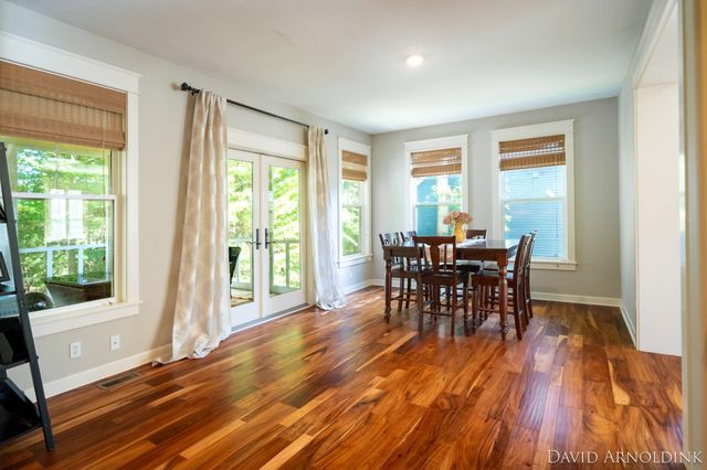 461 Island View Drive, Park Twp, MI 49424